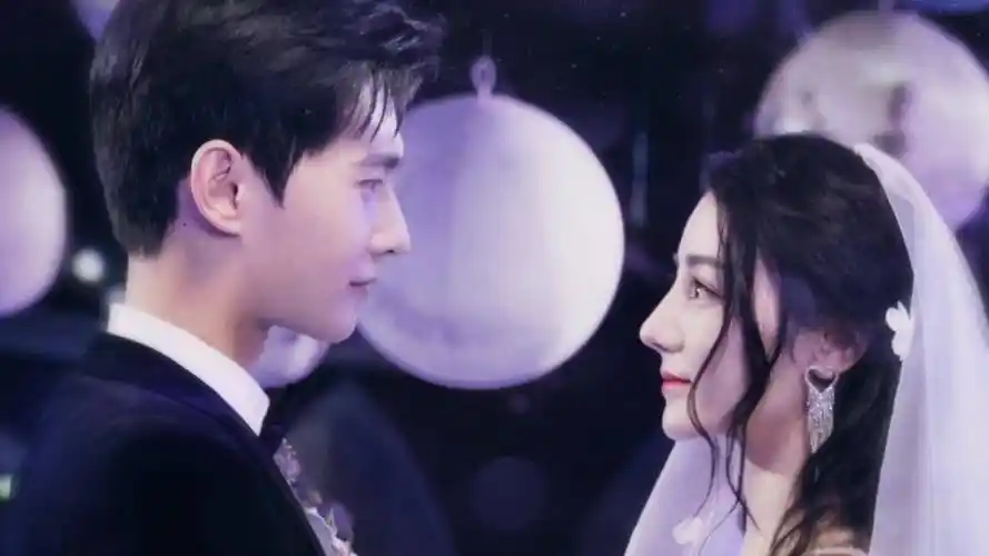 杨洋迪丽热巴能否结婚占卜