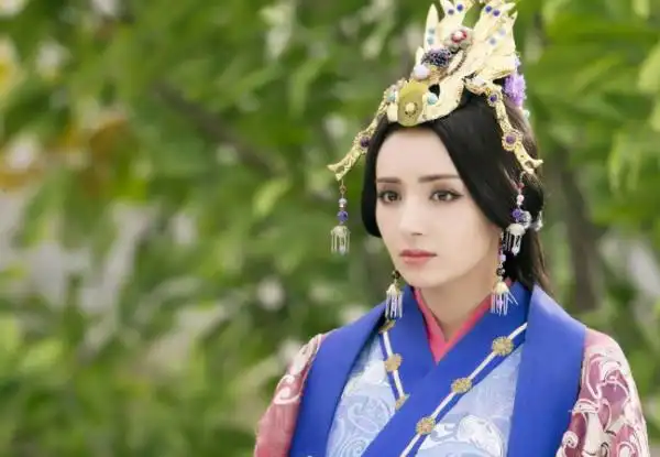 历史上的骊姬是个怎样的人,她的结局又是什么样的哪?