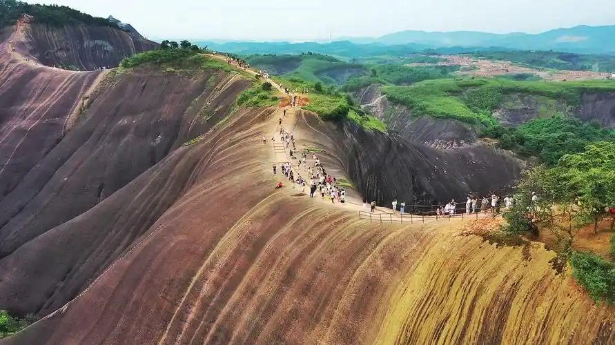 郴州旅游攻略景点必去 郴州旅游必去十大景点排名
