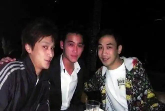 有种拼爹式遗传叫赵雅芝三个儿子同妈不同爸颜值差距明显