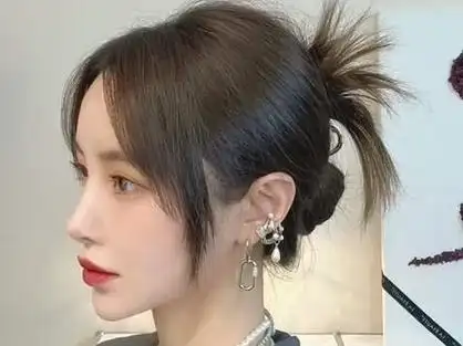 王子文鲨鱼夹发型长发_王子文最新发型_王子文的发型 - 抖音