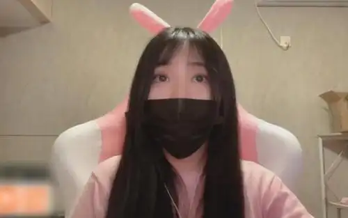 ig又搞大动作:王思聪亲自试训小团团,ig.小团团正在连接?