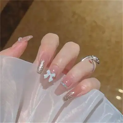 最新精致个性唯美美甲头像图片 2023简单大方清新潮流美甲图片_个性