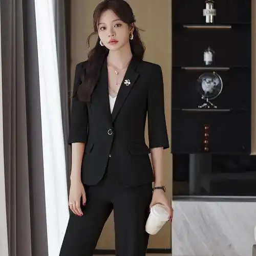 2024春夏新款职业装女士套裤时尚小个子女生修身气质短款西装套装