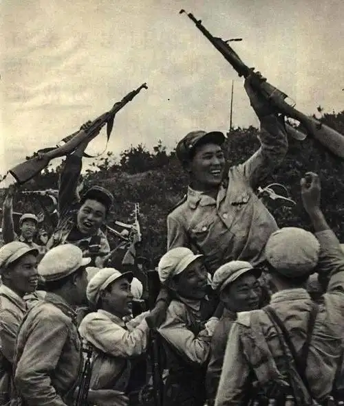 朝鲜战场上最主要的作战部队是志愿军,朝鲜人民军和以美国为首的"联合