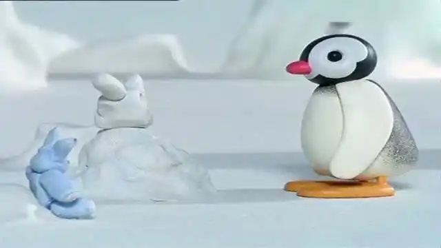 企鹅家族第5季 小企鹅这次居然又玩起了冰雕