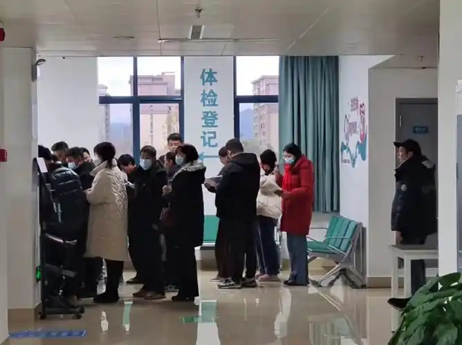 节后县人民医院健康管理中心迎来了体检高峰