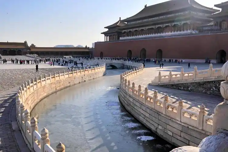 24,蜿蜒曲折的金水河.