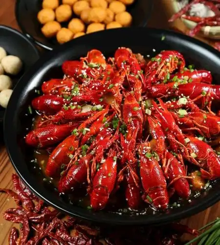 裕华信誉楼食品一部第一届麻辣小龙虾.