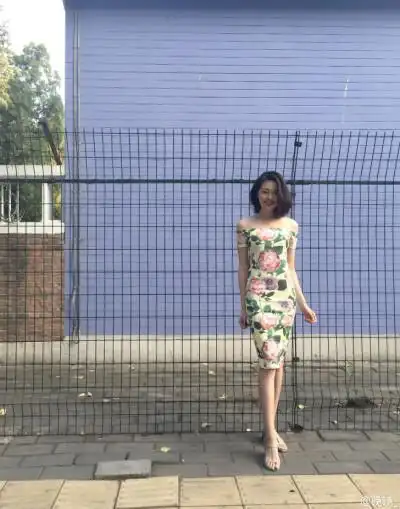 图片评论 0条  收集   点赞  评论  晚晚雷婉莹和妹妹土豆公主雷婉婷