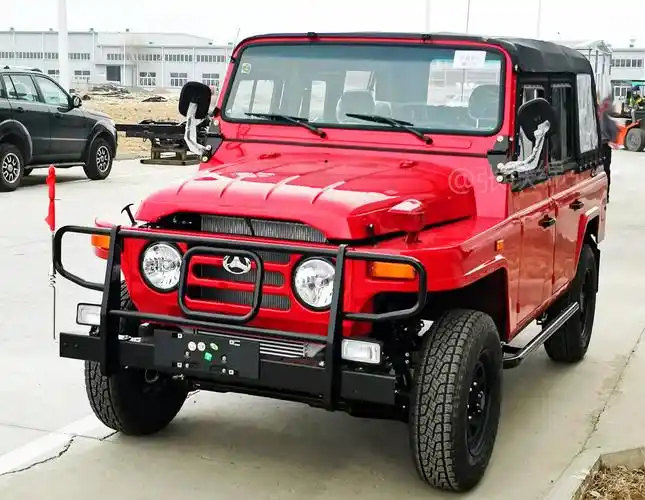 北京212致敬版实车三角门新底盘带转速表搭载15t动力