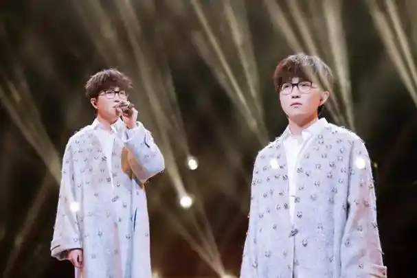 明日之子第一季毛不易,明日之子冠军第一季谁是冠军(才华战胜资本