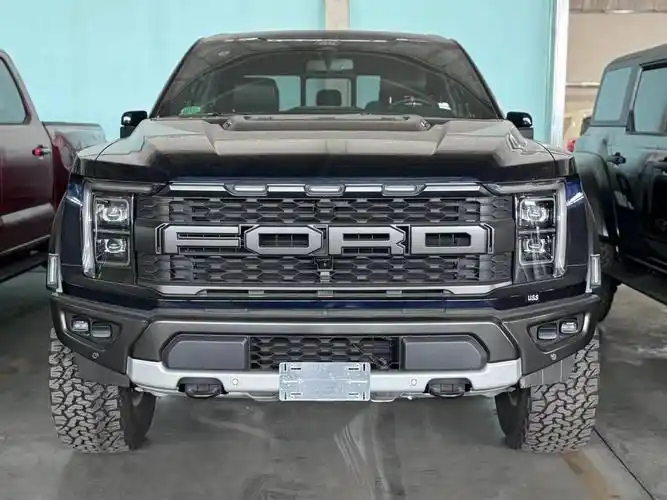 福特猛禽f150天津港686800现车优惠提车上牌直落可分期购车