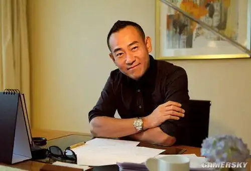 是没有的,是上面有人提名所以写了下早在《大时代》里的陈滔滔一角