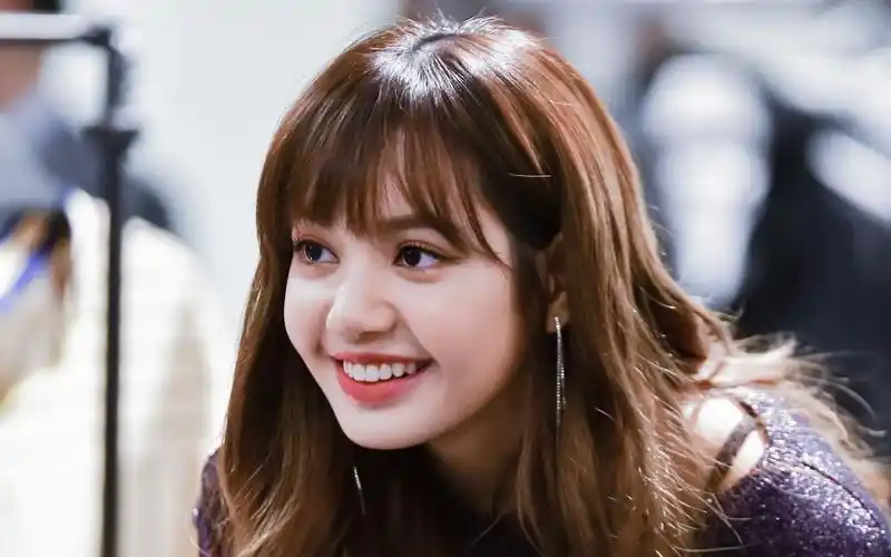 【4k】lisa 信仰之跃! attention