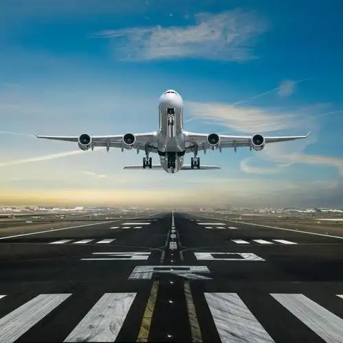 飞机起飞从机场