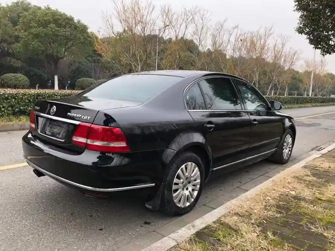 大众 帕萨特  2011款 1.8tsi 自动尊荣版图片