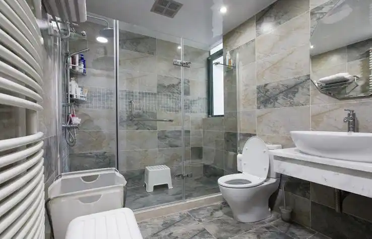 家庭室内装修怎样装修省钱 可以走出装修误区_家庭装修厕所如何防水