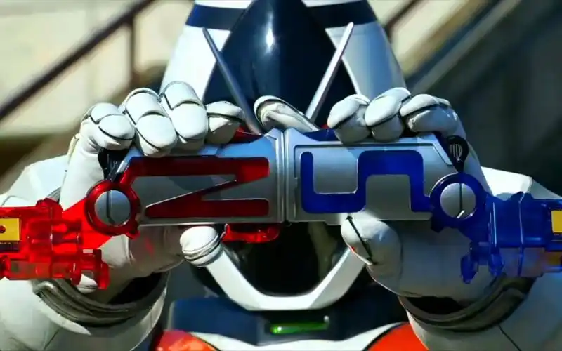 假面骑士fourze磁力形态首战