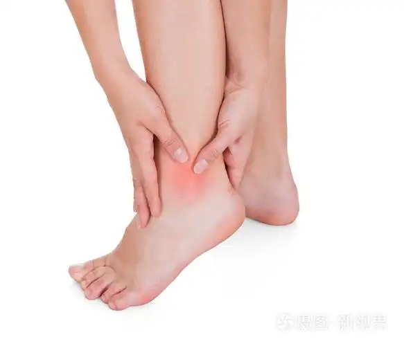 女人的脚踝的特写