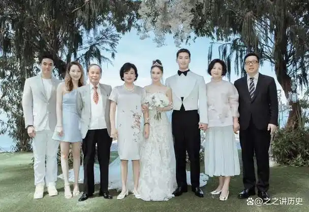 4任男友皆绝色400亿身家却坚持下嫁何超莲才不是冤大头