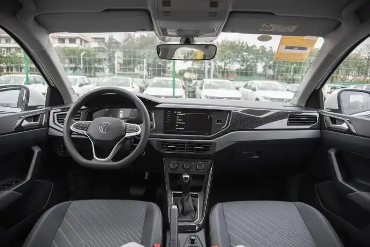 降价潮来了!上汽大众朗逸降至7.99万起,全系免购置税?