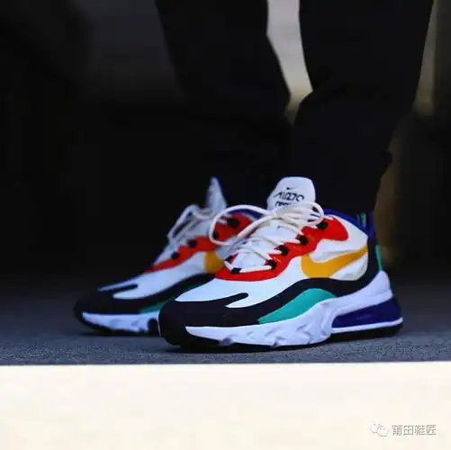 周杰伦潮流达人的上脚这个nikeairmax270react你值得拥有