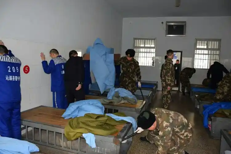 看守所开展地毯式的节前安全大检查,确保节日期间监所安全稳定2019年1