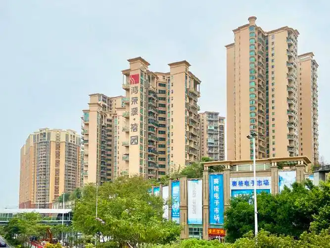 11号线沙井站旁边鸿荣源禧园4房全齐出租保养好高楼层