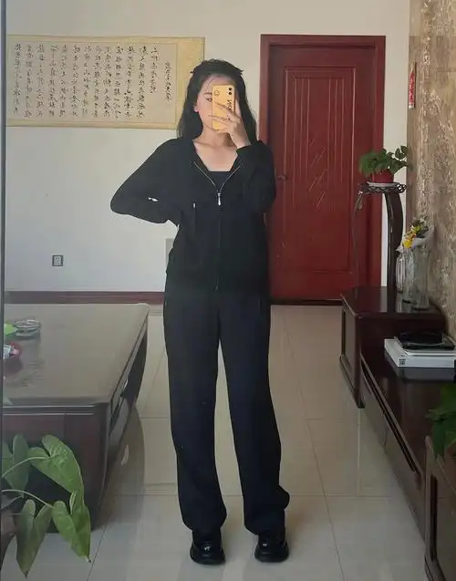 身高160体重110黑色衣服让我感动到流泪01想一直都纹在身上#显瘦