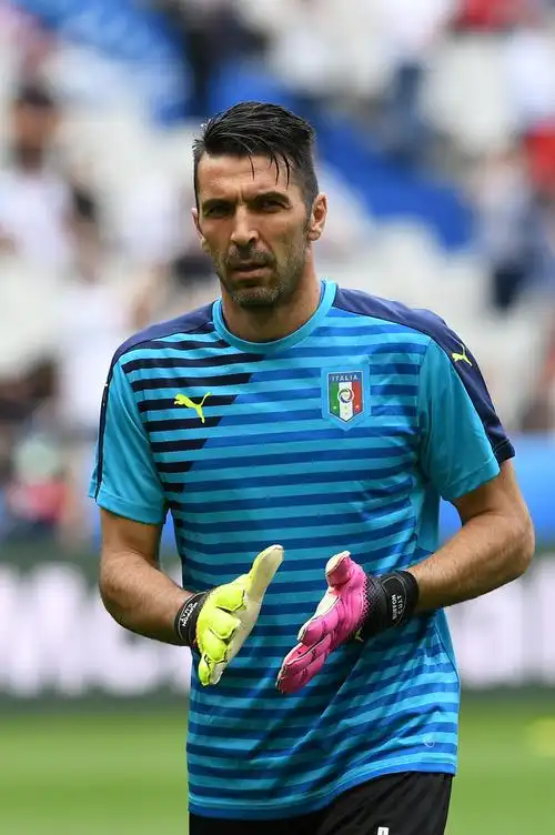 欧洲杯-基耶利尼破门 意大利2-0西班牙将战德国