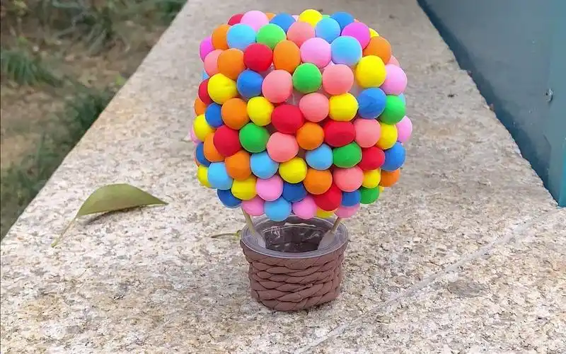 吃完果冻不要扔,和孩子一起用粘土做热气球吧#亲子手工 #幼儿园手工