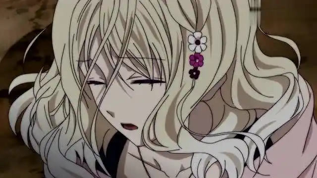 魔鬼恋人:吸血鬼吓得小森唯摔倒,还在取笑她,不过还是逃过一命