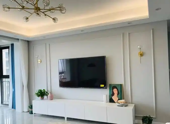 天津装修省钱电视背景墙石膏线的新花样