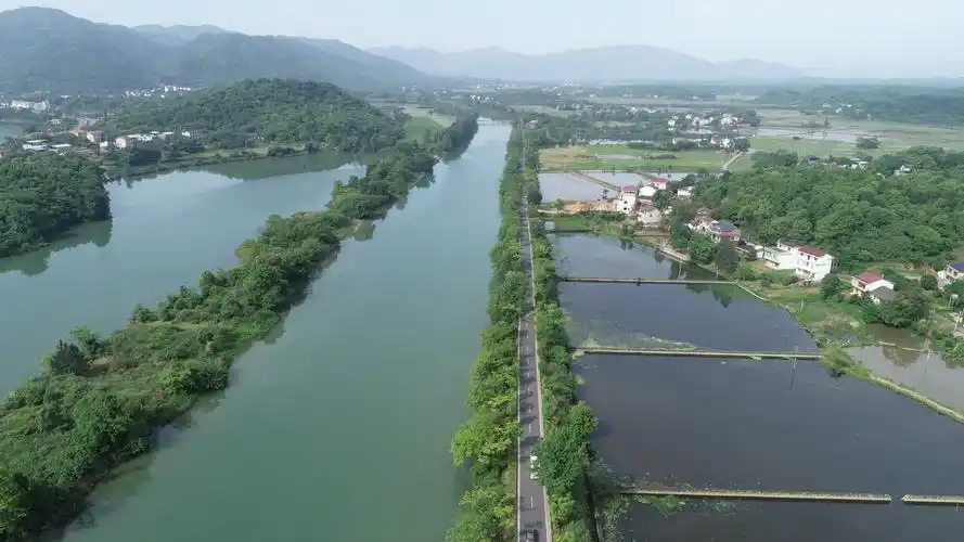 永州零陵区人何线衡阳石鼓区杨灵公路矮寨大桥视频丨2024年全省公路.