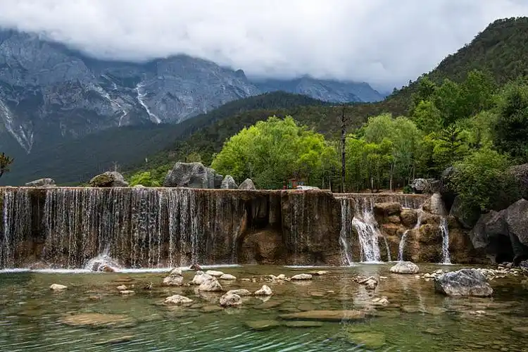 蓝月谷图片_蓝月谷高清图片_全景视觉