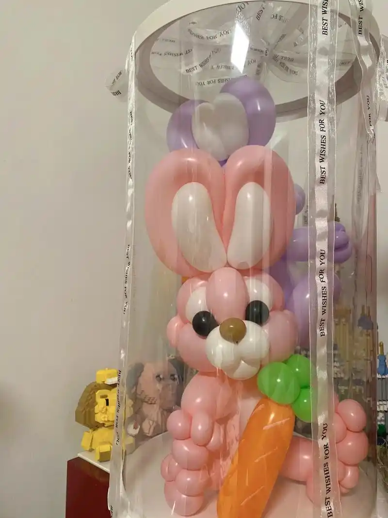 气球星黛露兔子