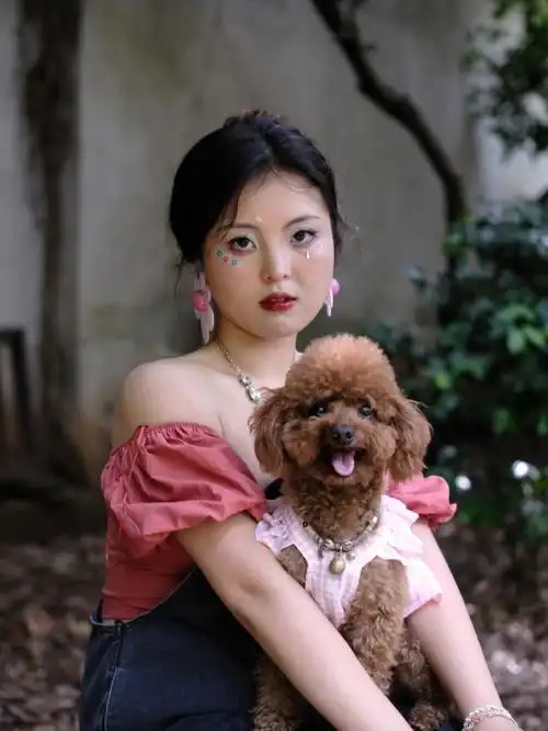 165130斤的微胖女孩写真