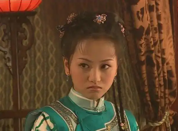 少年天子:佟腊月(孝康章皇后)