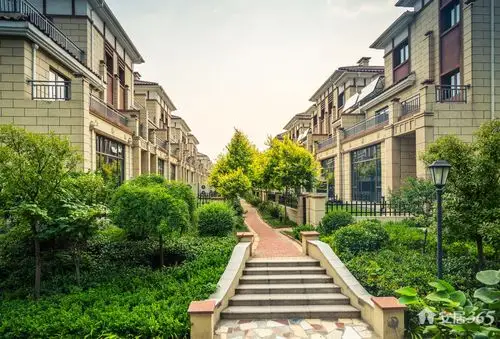 置业花园洋房高层住宅给不了你的那些浪漫风情