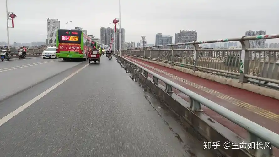 【贵港文化遗产连载】之八十一 贵港西江大桥