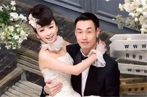 恭喜!cba孟达举行隆重婚礼,迎娶二婚妻子,前妻是美女主持