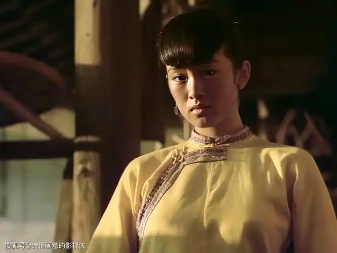 剧情片菊豆揭露上世纪二十年代中国小镇上封建枷锁下的女性悲剧