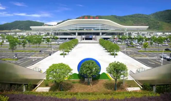 汉十高铁十堰东站