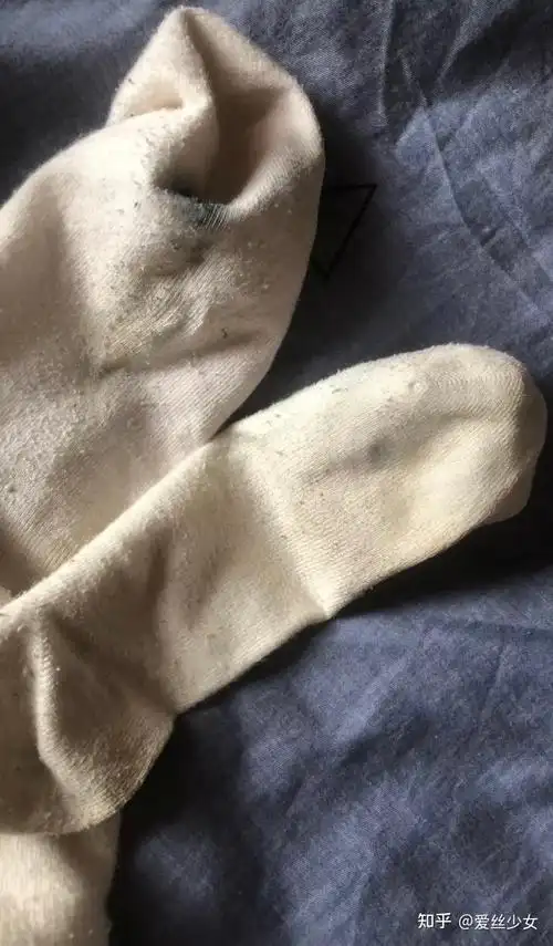 内裤和袜子放到洗衣机里一起洗,有问题吗? - 知乎