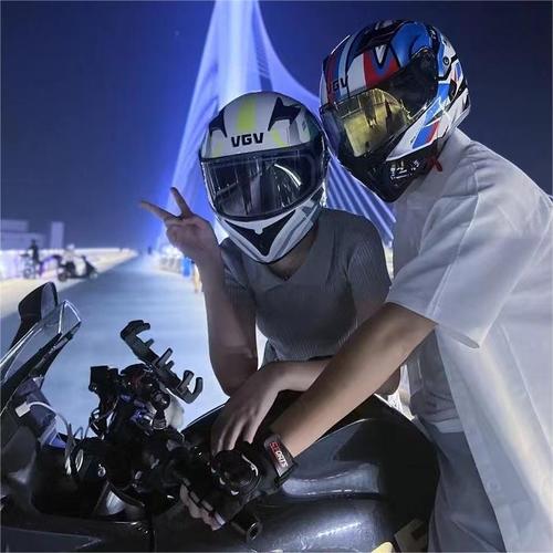 3c认证头盔男双冬季保暖机车全盔电瓶车安全帽摩托车头盔