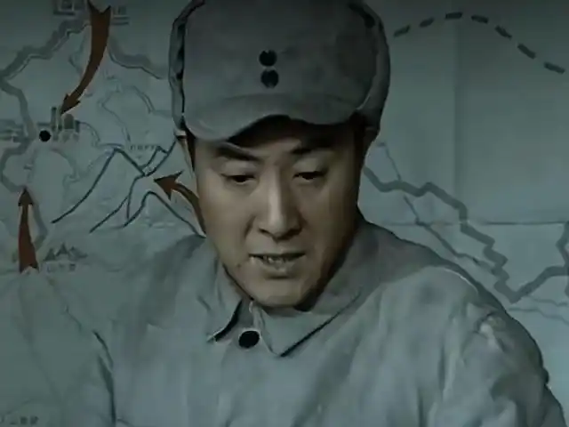 亮剑:丁伟帮忙阻击平安援兵,炸毁桥梁时却一脸肉疼,原因很现实