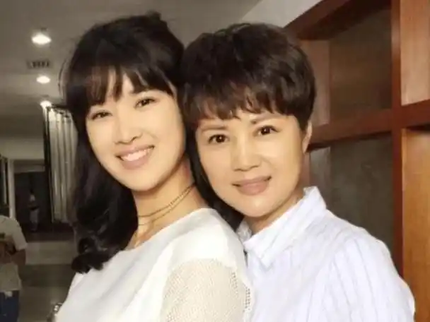 "著名演员"刘之冰:前妻是大学教授,二婚娶"最美上官婉儿"