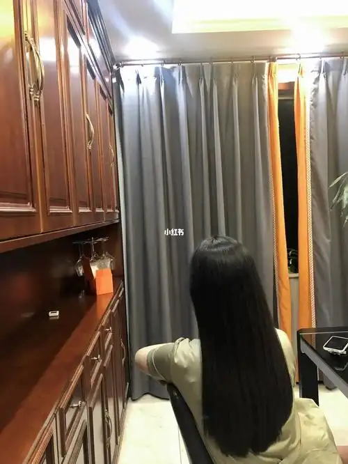 照着小红书抄作业的弧形发尾自拍r