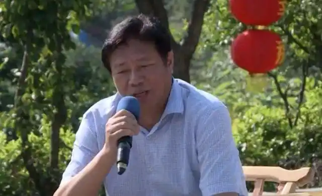 襄阳市人民政府副市长张丛玉襄阳市人民政府副市长张丛玉现场介绍了